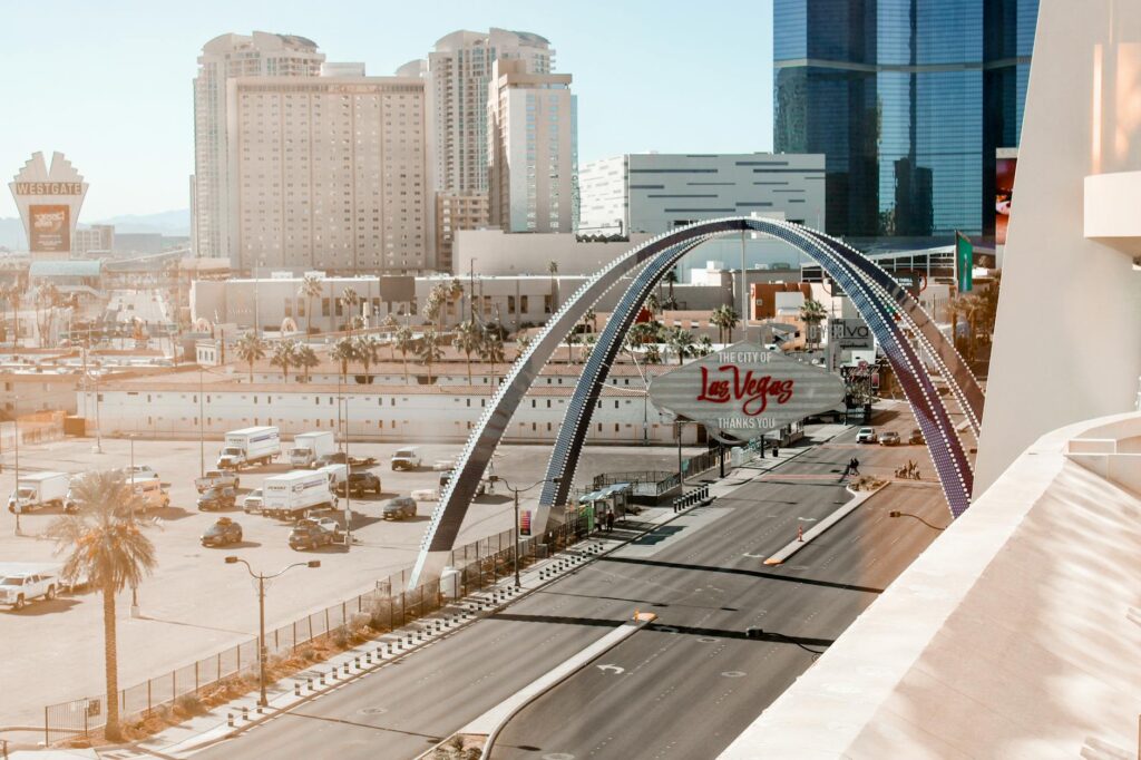 A graphic showing average Las Vegas towing rates — cheap towing services Las Vegas