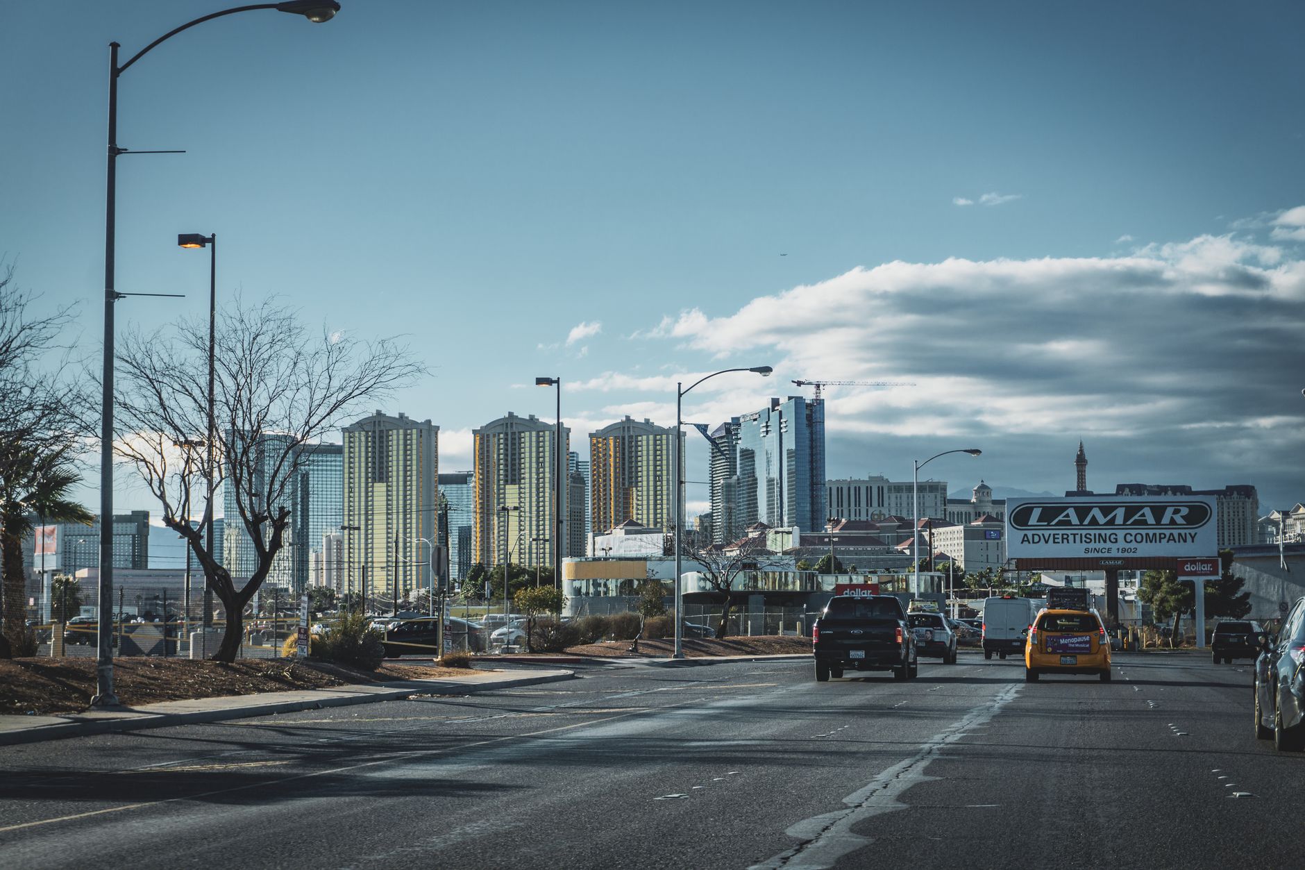 local towing companies Las Vegas